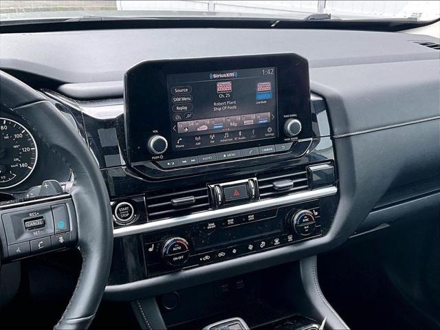 2022 Nissan Pathfinder SV 4WD