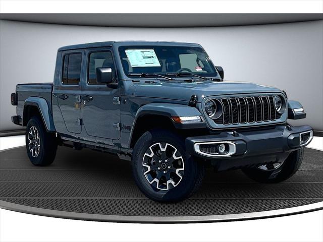 2026 Jeep Gladiator GLADIATOR SAHARA 4X4