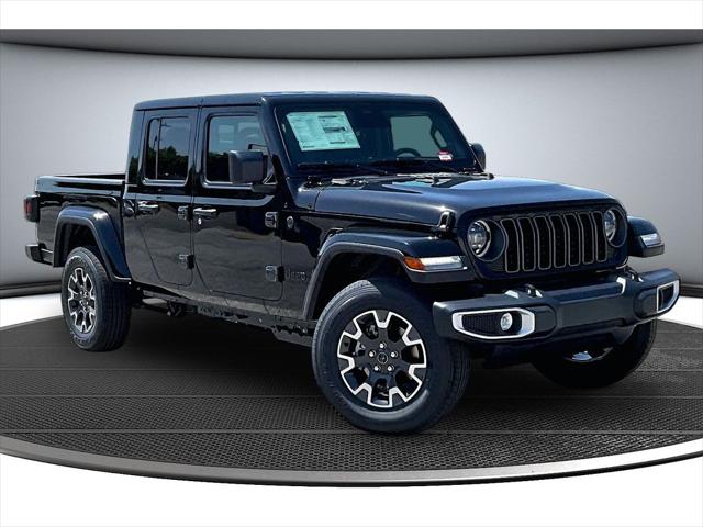 2026 Jeep Gladiator GLADIATOR SAHARA 4X4 2026 Jeep Gladiator GLADIATOR SAHARA 4X4