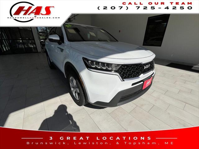2022 Kia Sorento LX