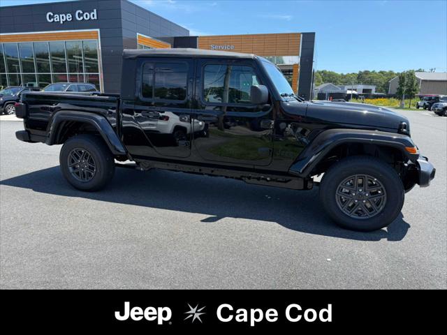 2026 Jeep Gladiator GLADIATOR SPORT S 4X4 2026 Jeep Gladiator GLADIATOR SPORT S 4X4