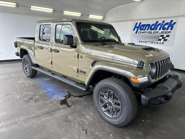 2026 Jeep Gladiator GLADIATOR SPORT S 4X4