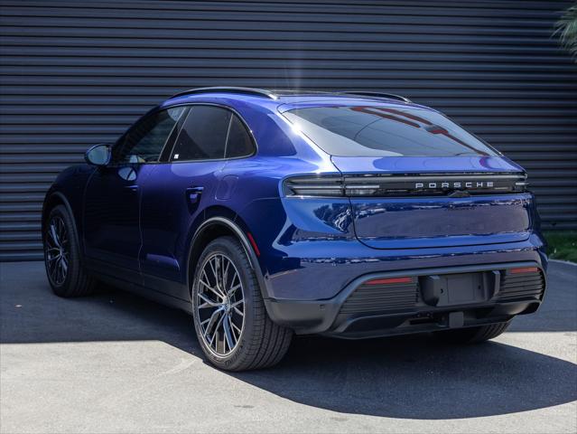 2025 Porsche Macan Electric 4