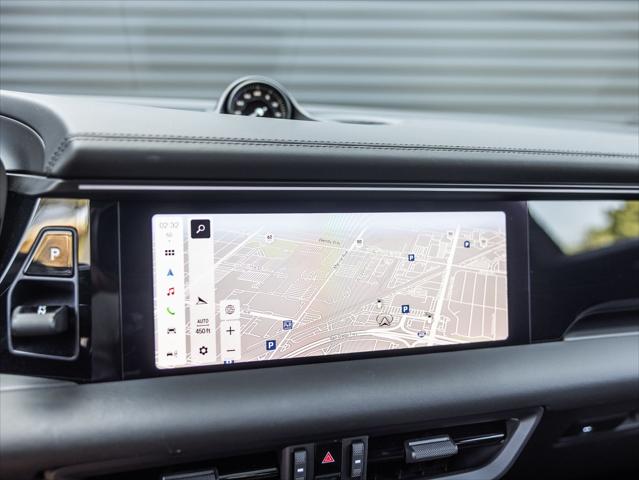 2025 Porsche Macan Electric 4