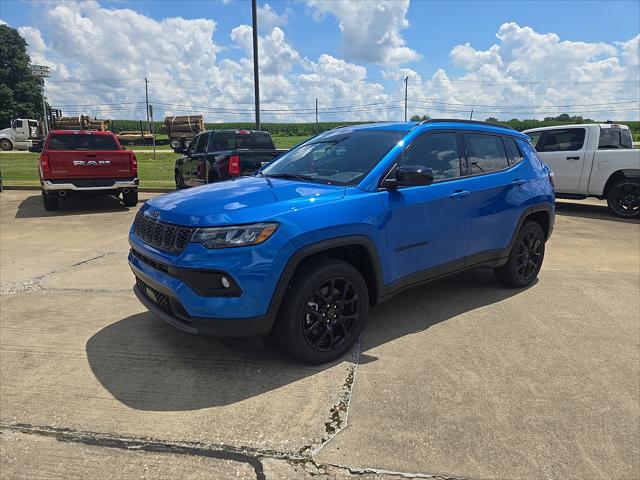 2026 Jeep Compass Latitude Altitude for sale in Jasper, IN