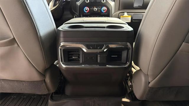 2023 GMC Sierra 3500HD 4WD Crew Cab Standard Bed SLT