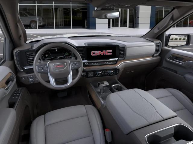 2026 GMC Sierra 1500 Crew Cab, Short Bed, SLT, 4WD