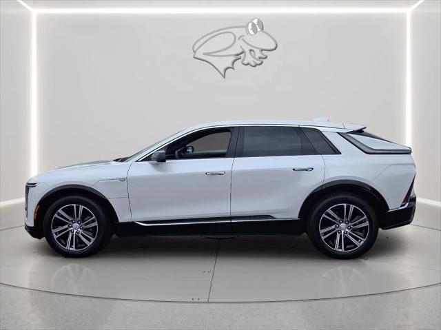 2025 Cadillac iQ Luxury 1 RWD