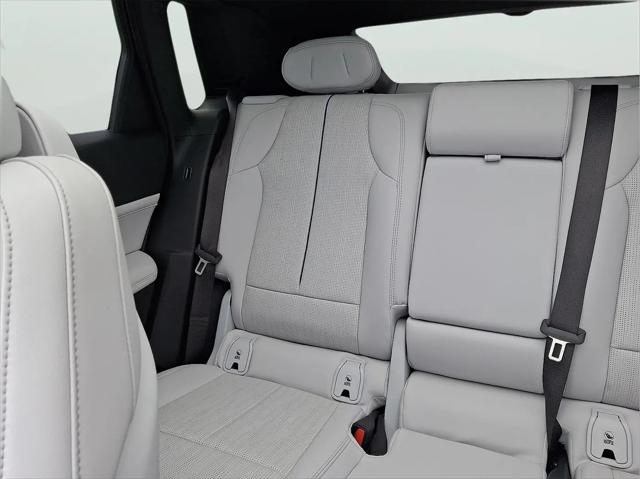 2025 Cadillac iQ Luxury 1 RWD