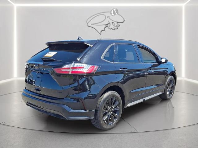 2022 Ford Edge SE