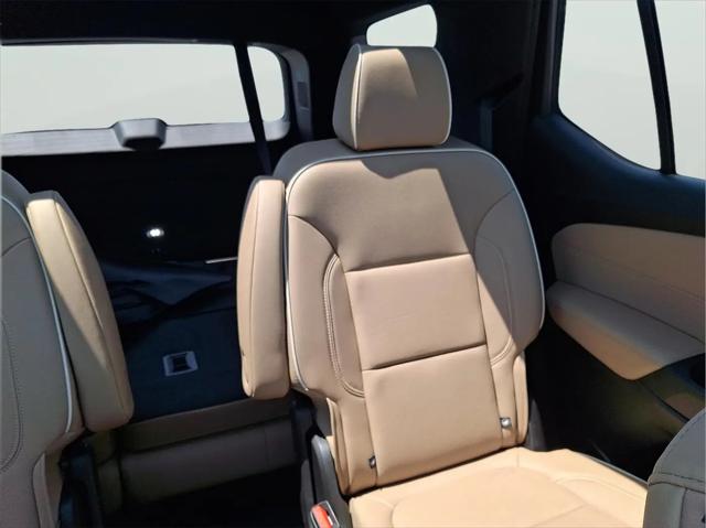 2023 Chevrolet Traverse AWD Premier