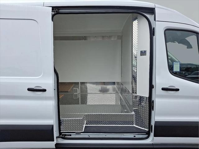 2025 Ford Transit Cargo Van T-250