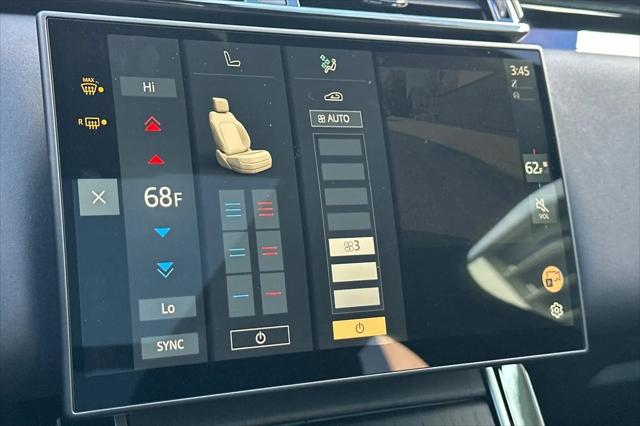 2025 Land Rover Range Rover Velar P250 Dynamic SE