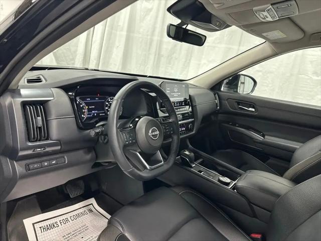 2024 Nissan Pathfinder SL 4WD
