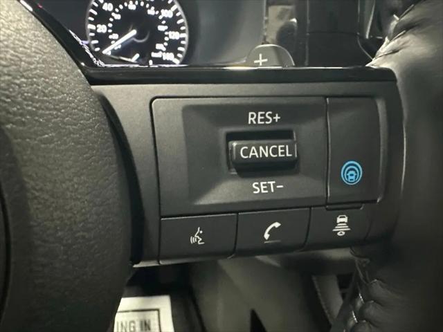 2024 Nissan Pathfinder SL 4WD
