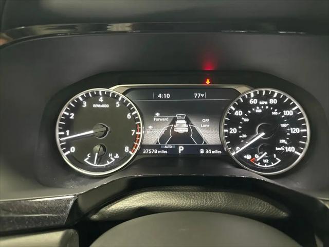 2024 Nissan Pathfinder SL 4WD