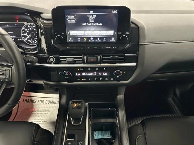 2024 Nissan Pathfinder SL 4WD