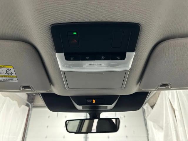 2024 Nissan Pathfinder SL 4WD