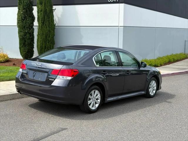 2011 Subaru Legacy 2.5i Premium