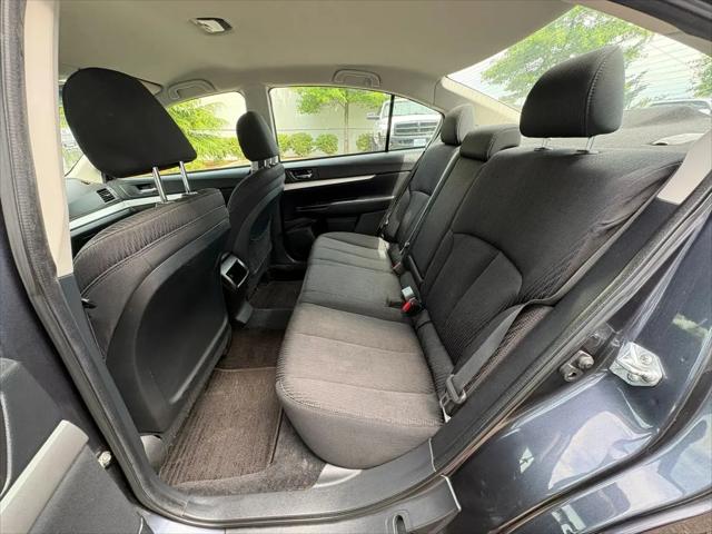 2011 Subaru Legacy 2.5i Premium