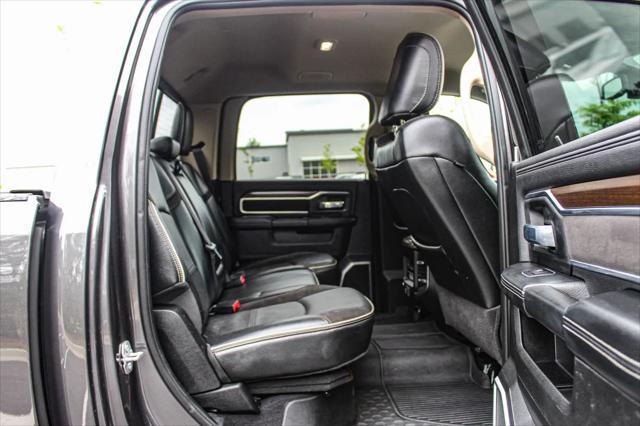 2022 Ram 3500 Laramie Crew Cab 4x4 8' Box