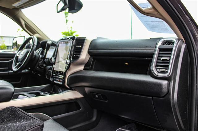 2022 Ram 3500 Laramie Crew Cab 4x4 8' Box