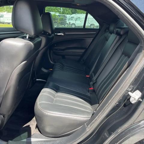 2016 Chrysler 300 300S