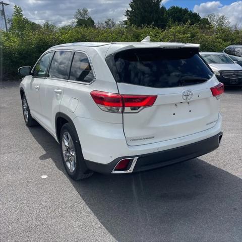 2018 Toyota Highlander Limited Platinum
