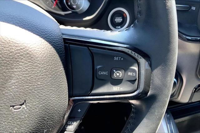 2023 Ram 1500 Big Horn Crew Cab 4x4 5'7" Box
