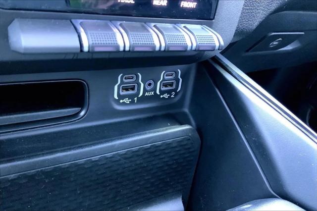 2023 Ram 1500 Big Horn Crew Cab 4x4 5'7" Box