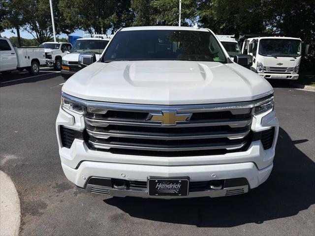 2023 Chevrolet Silverado 1500 4WD Crew Cab Short Bed High Country