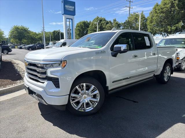 2023 Chevrolet Silverado 1500 4WD Crew Cab Short Bed High Country