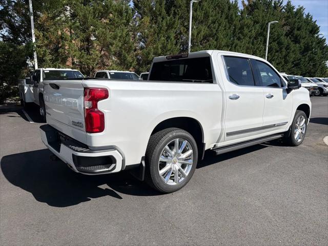 2023 Chevrolet Silverado 1500 4WD Crew Cab Short Bed High Country