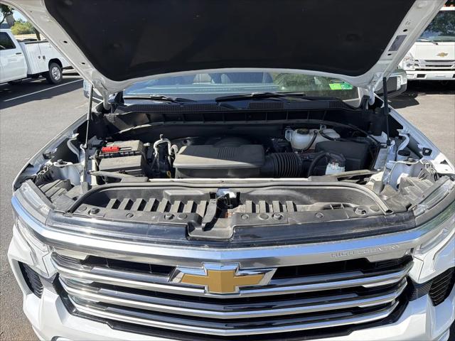 2023 Chevrolet Silverado 1500 4WD Crew Cab Short Bed High Country