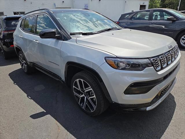 2025 Jeep Compass Limited 4x4 for sale in Hamburg, PA