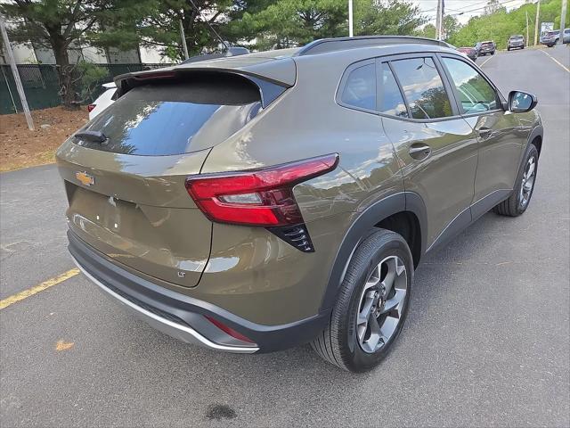 2024 Chevrolet Trax FWD LT