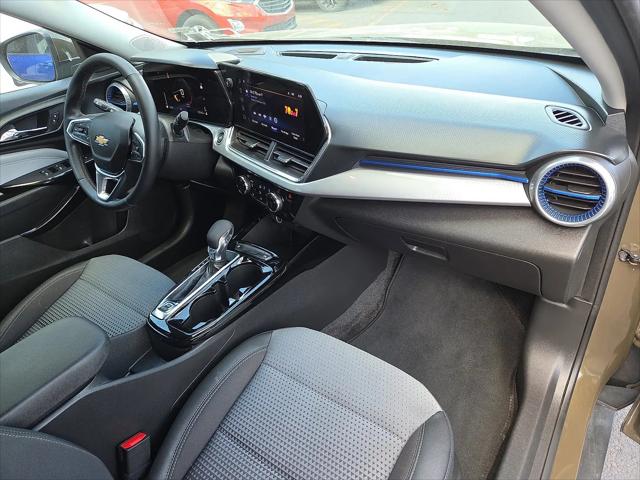 2024 Chevrolet Trax FWD LT