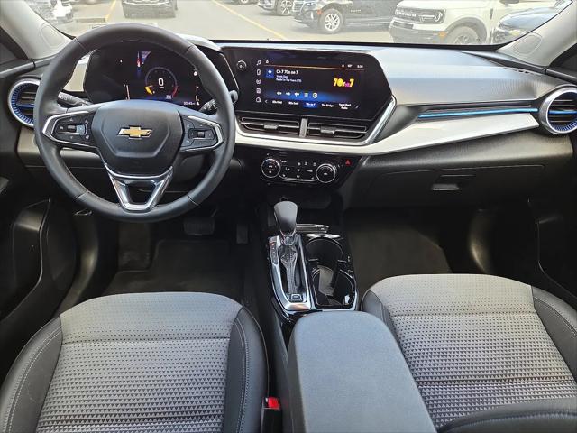 2024 Chevrolet Trax FWD LT