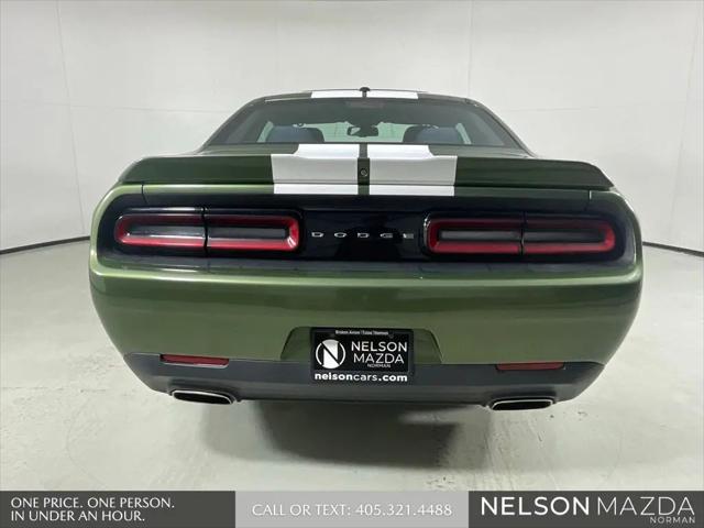 2018 Dodge Challenger SXT