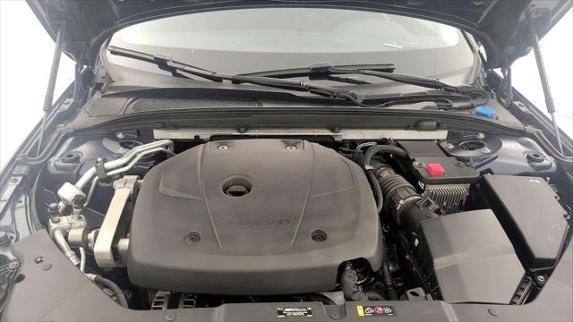 2019 Volvo S60 T6 Momentum