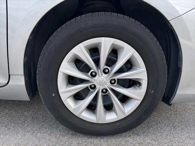 2017 Toyota Camry XLE