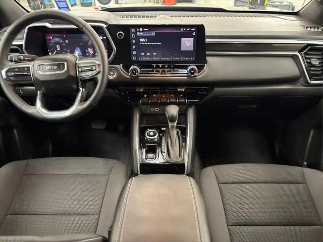2025 GMC Canyon Elevation 4WD