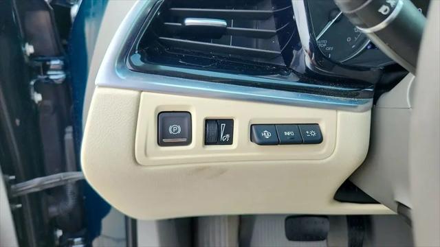 2024 Cadillac XT6 FWD Premium Luxury