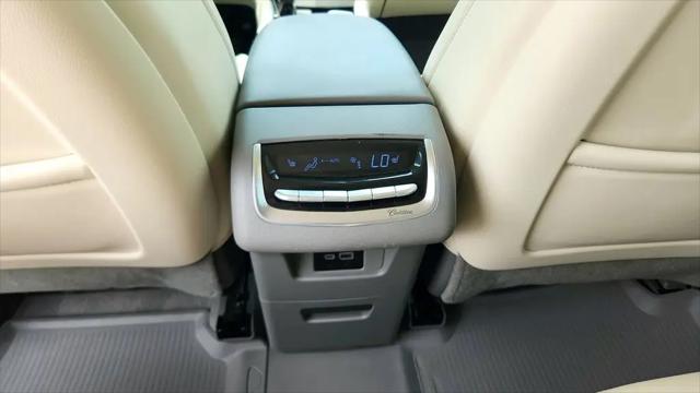 2024 Cadillac XT6 FWD Premium Luxury