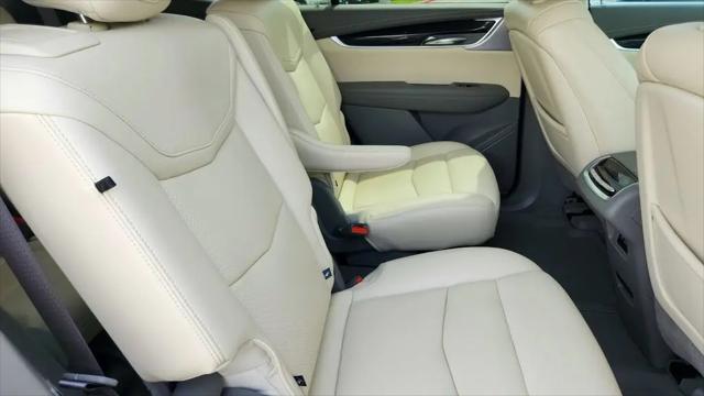 2024 Cadillac XT6 FWD Premium Luxury