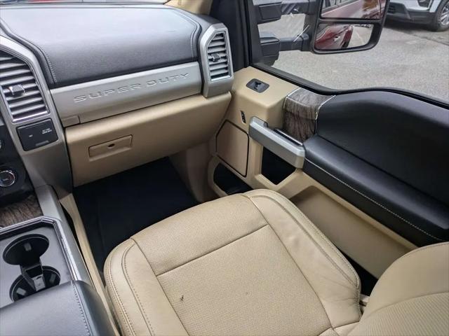 2017 Ford F-350 LARIAT