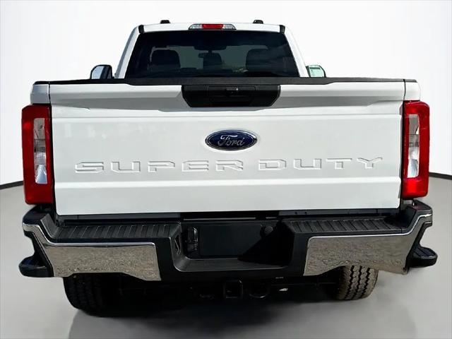 2026 Ford F-350 XLT