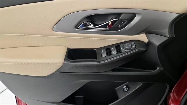 2023 Chevrolet Traverse AWD LT Leather