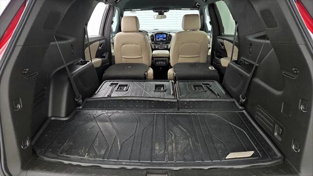 2023 Chevrolet Traverse AWD LT Leather