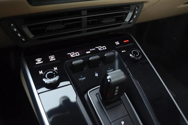 2021 Porsche 911 Carrera